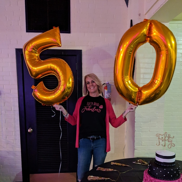 Meet your Posher, Lisa - Picture 1 of 1